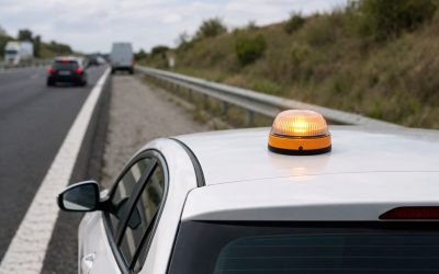 Baliza V16 conectada en 2026: qué es, cómo se usa y qué necesitas llevar