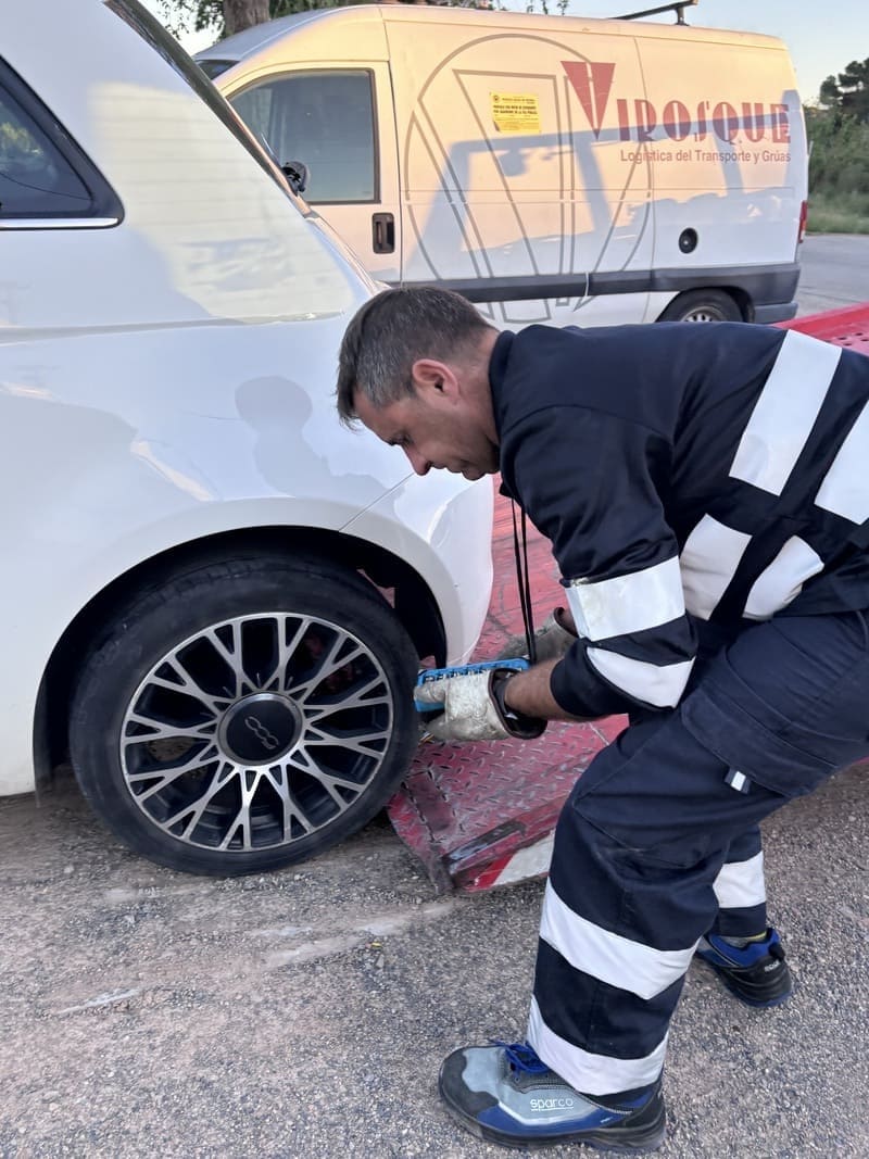 recogida-coche-averiado-valencia-gruas-madis (4)